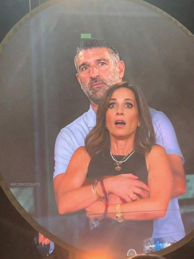 ishiguzochris's tweet image. BREAKING: Mike Vrabel and married NFL reporter Dianna Russini were spotted at a high-end Sedona resort, seen holding hands, hugging, and dancing together.

Russini responded:
"Those images don’t reflect the full picture. We were part of a group of six spending time together. Like