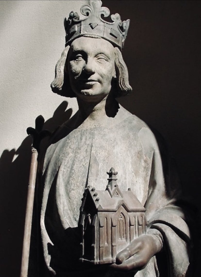 Montjoie Saint Denis tweet media