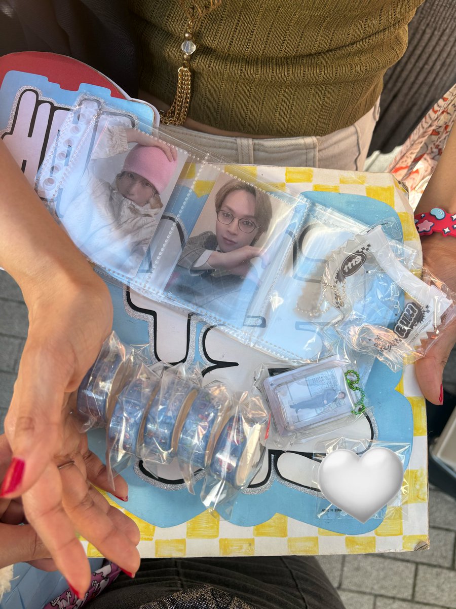 取引垢りん tweet media