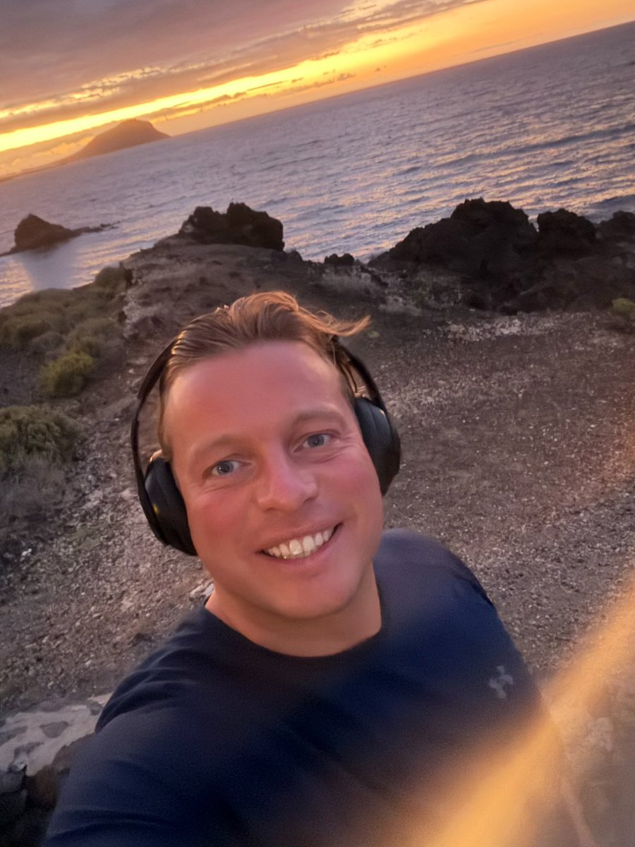 Thomas Skinner ⚒ tweet media