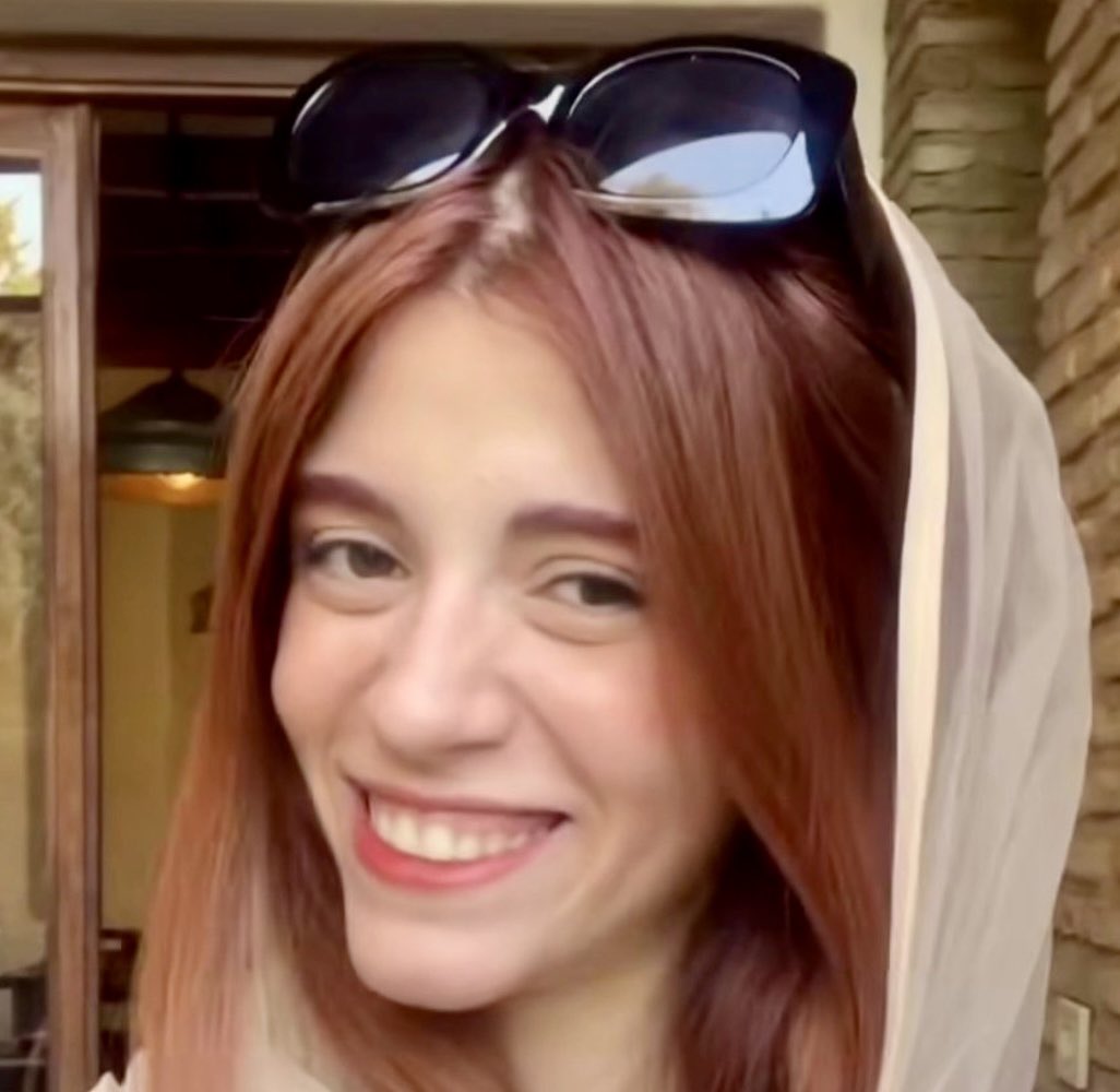 Maple Tree tweet media