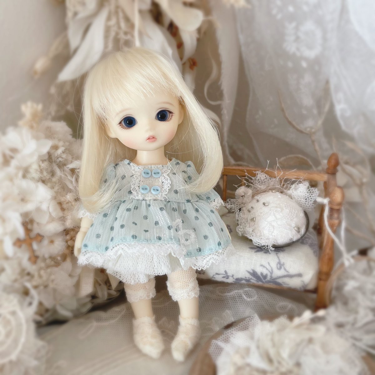 mayko2008's tweet photo. pfのwigを確認したりして数年ぶりに
Pocket fairyミニメイと遊びました☺️

やっぱり可愛いです💕

#bluefairy https://t.co/XWYWJG7cQG