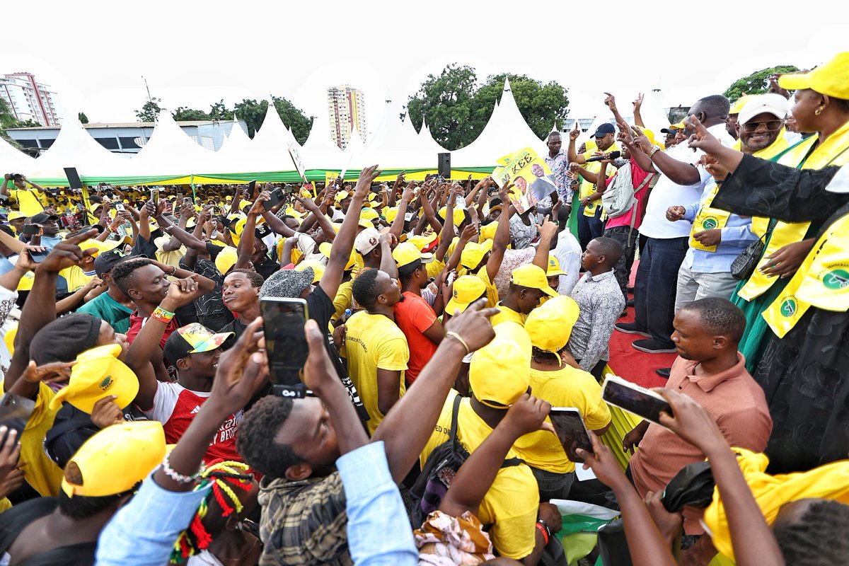 Chairman_NBO's tweet photo. The restoration of the port to Mombasa and sustained development efforts across key sectors have positioned President William Ruto as a preferred choice for a second term, as noted by SG Sen. Hassan Omar Hassan.
#UDAMombasaChapter | SG Hassan Omar | UDA Party Pwani Tour https://t.co/sHsdskO7kZ