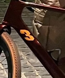 dianne 🧡💙 tweet media