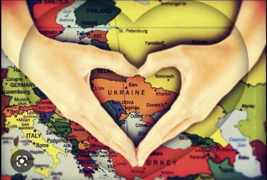 choucroute_67's tweet photo. @1AnnaT @pinokiewicz ❤️‍🩹🇺🇦🙏
Don't stop talking about Ukraine
Don't stop supporting Ukraine
ALL eyes on Ukraine
#StandWithUkraine https://t.co/27fWUEiLFY