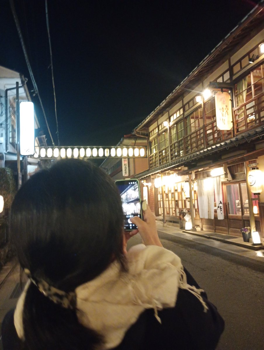 Captain Carlos tweet media