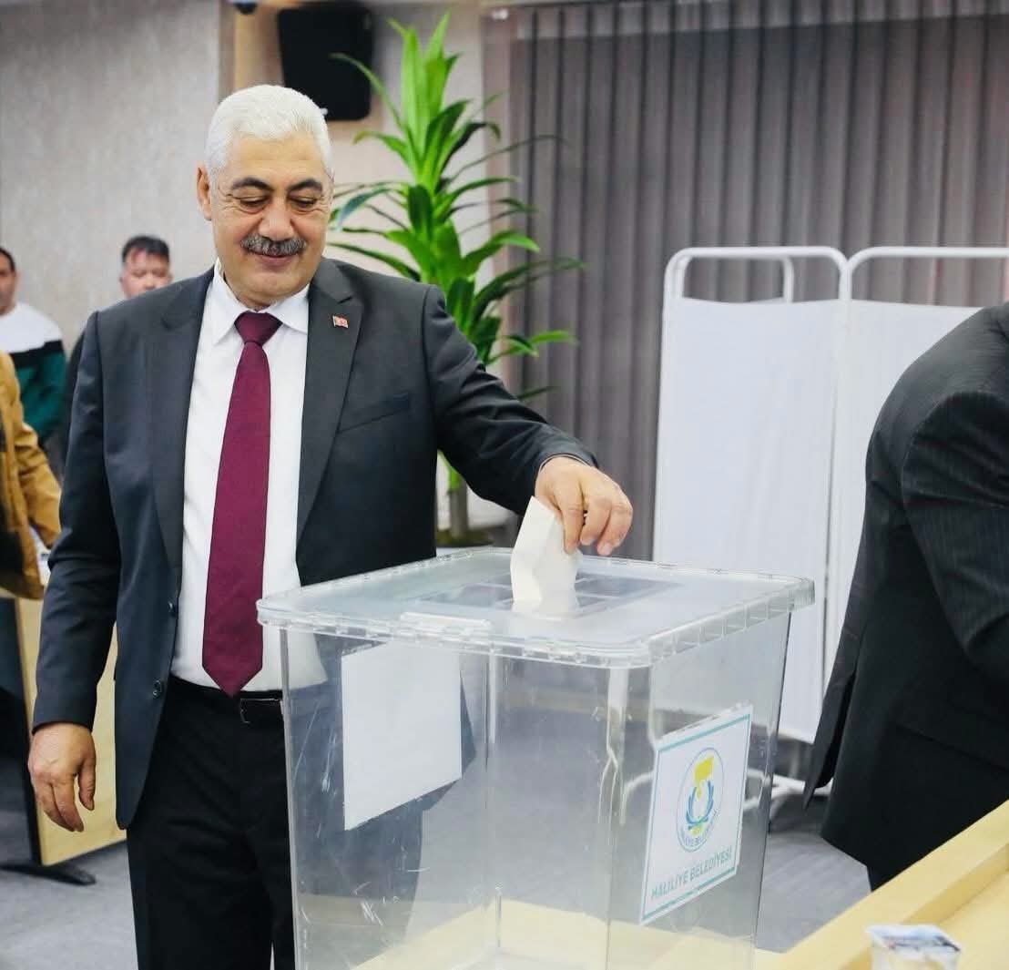 Mehmet Sinan Şeker tweet media