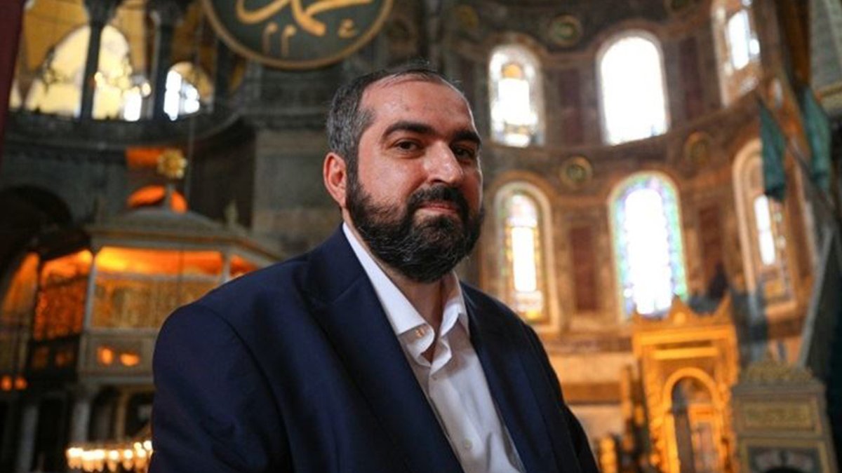 🔴 Prof. Dr. Mehmet Boynukalın:

“Devlet eğer nüfusun azalmasını beka sorunu olarak görüyorsa, kadının ev içinde çalışmasını ve ev hanımlığını teşvik etmesi ve ekonomik açıdan bunu desteklemesi gerekir.”