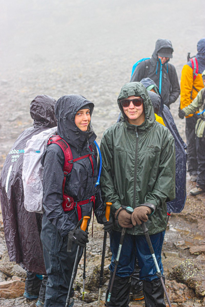 Kilimanjarounfo's tweet photo. 🥾 Through the rain, we keep climbing 🌧️⛰️ https://t.co/dhLyjMWufx