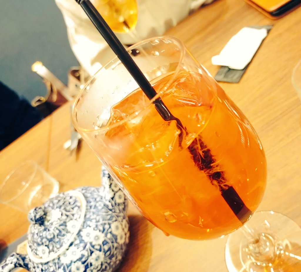 こえだ🜸クロエ tweet media