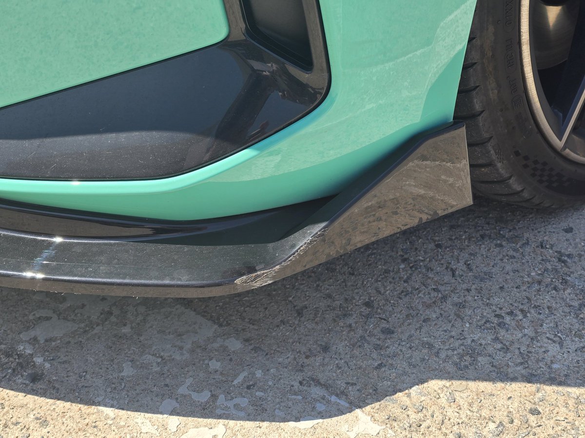 차타는김주발 tweet media