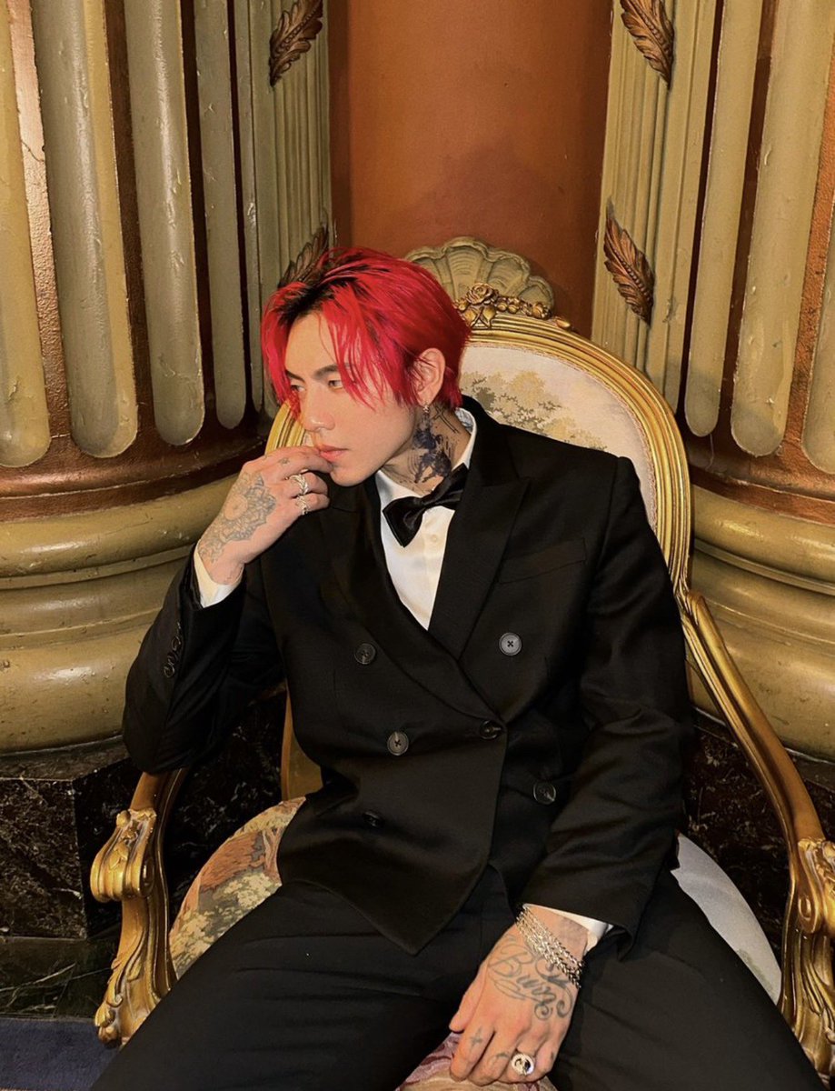 irene ★ The Show tweet media