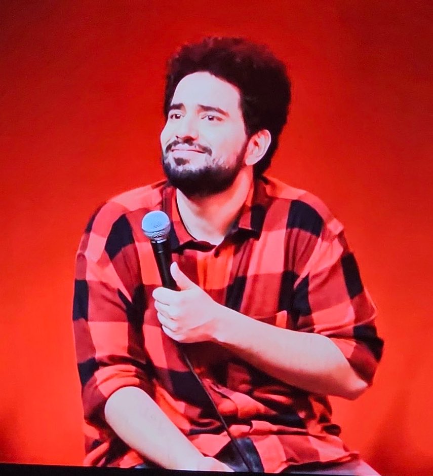 rohit__6873's tweet photo. Bura kehne wale bhi aaj tareef kar rahe hain,
Waqt badla toh sab apne lag rahe hain,
Yahi hai duniya ka rang dosto,
Kal jo the khilaaf, aaj wahi saath chal rahe hain

#SamayRaina https://t.co/3MnxwyLqvp