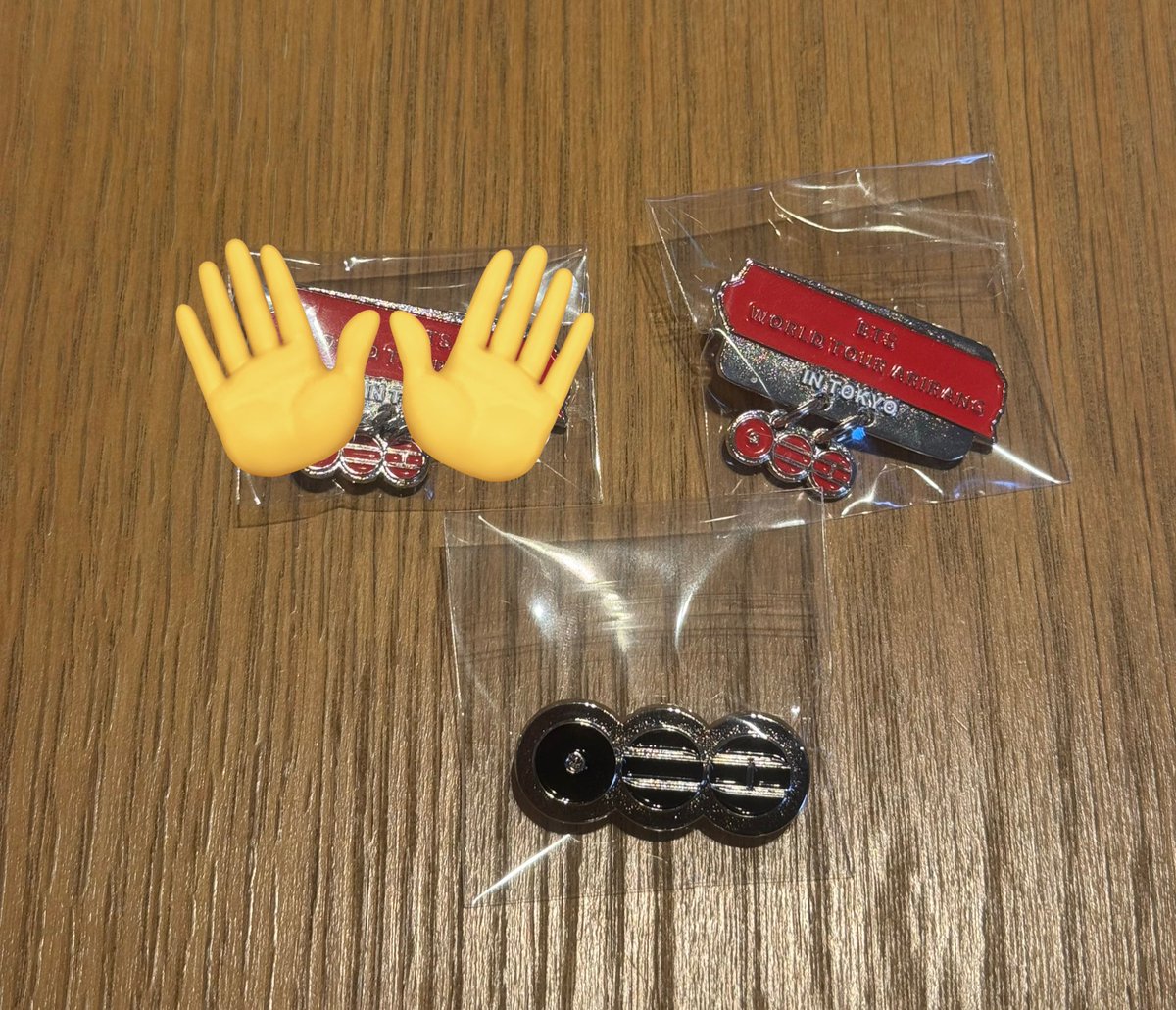marie1970H's tweet photo. 【交換】 BTS POP-UP ARIRANG
ポップアップ ピンバッジ Pins Tokyo

譲:写真1枚目

求:写真2枚目💖

本日渋谷、ミッドタウンにて手渡し希望
検索からでもお気軽にお声掛けください🙇‍♀️ https://t.co/YD6H6tRnjq