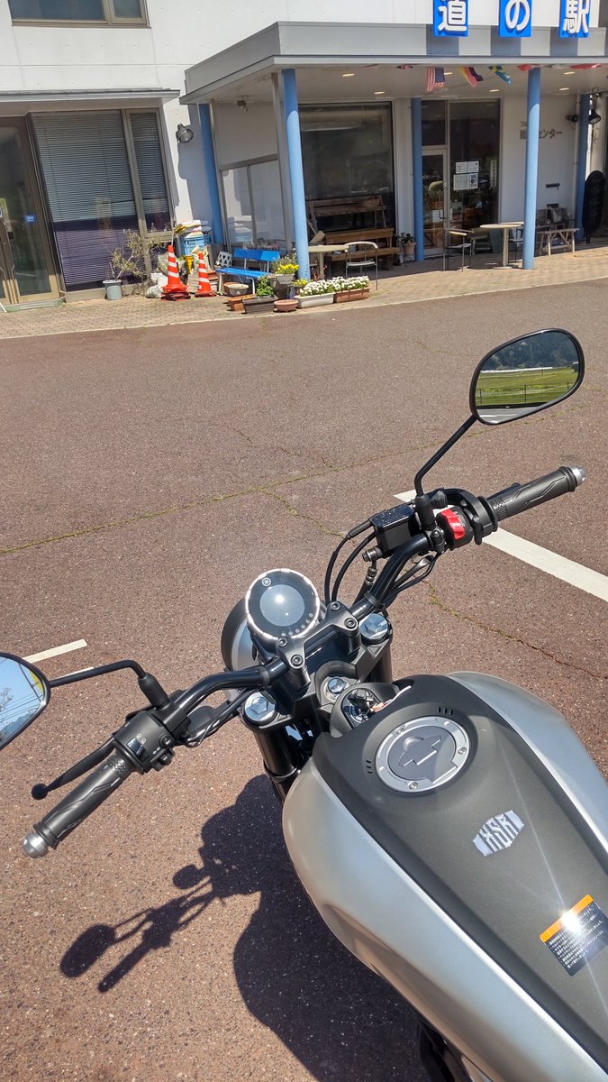 副えきちょー＠道の駅はっとうフルーツ総合センター（ﾏｲﾌﾗｲの駅&ﾀﾅｯｸｽの駅） tweet media