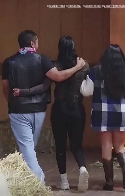 QuiqueCuervoGDL's tweet photo. Estos 3 son el verdadero #teamCacaraqueo
Los únicos que valía la pena ver en #LaGranjaVIP
Siempre orgulloso de ser #TeamTeo
(Y los 3 que si salieron con trabajo) https://t.co/zxID9dqE7u