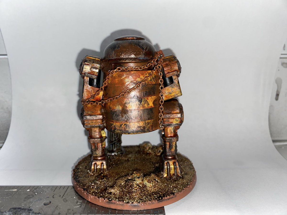 ManicMasher's tweet photo. The junkbot is now painted https://t.co/G8YZlK1FgP