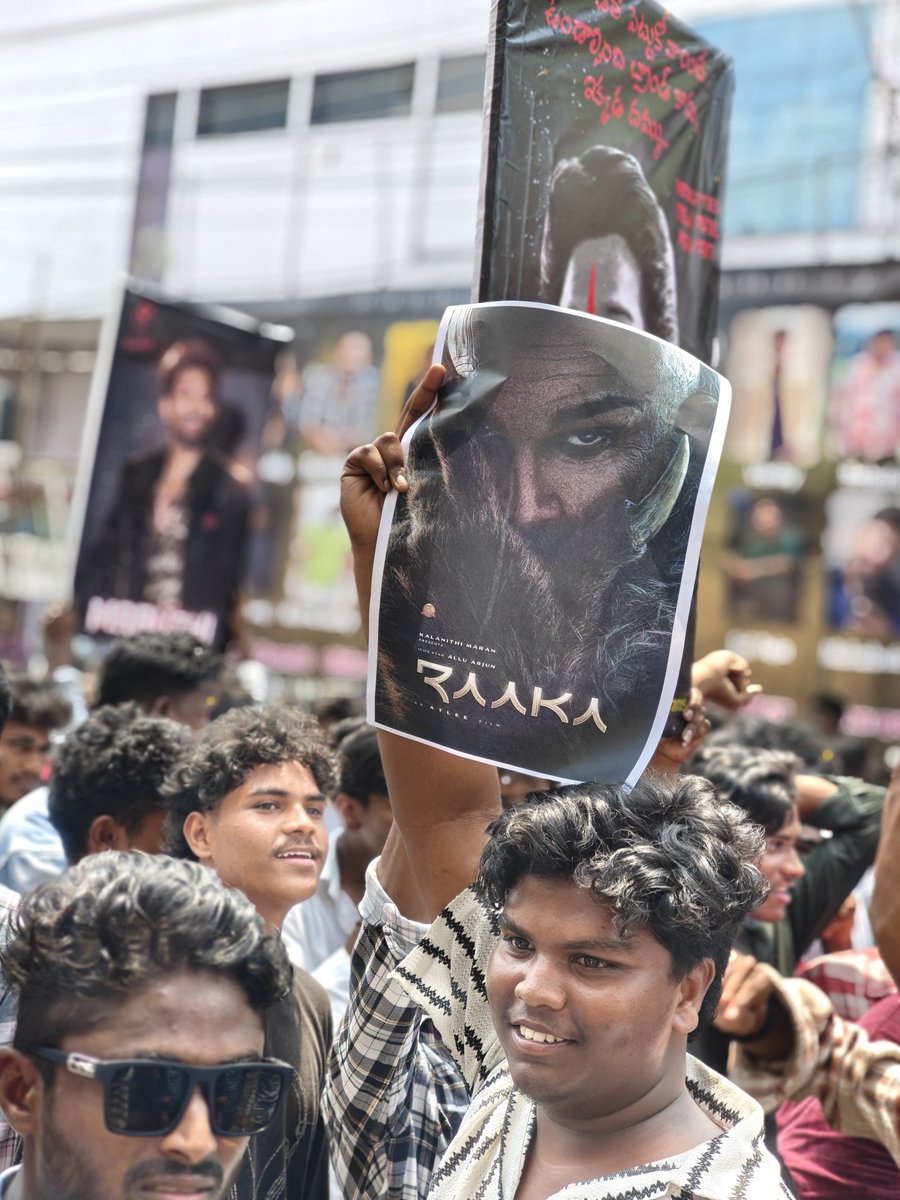 TotallyAlluArjun tweet media