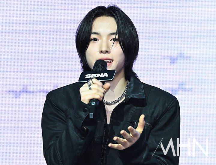 S°ᡣ𐭩°H tweet media