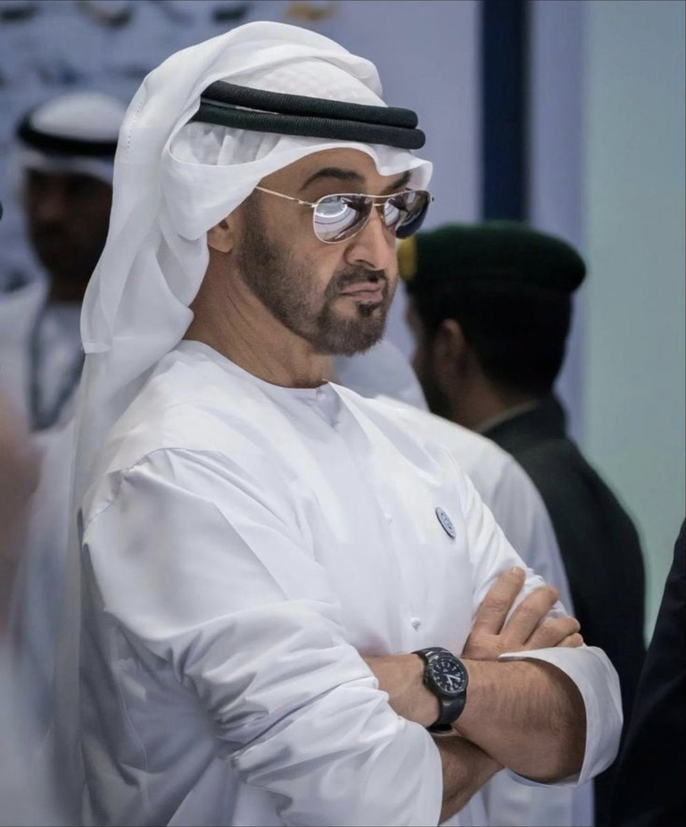 هناك من ينتصر على الورق، وهناك من ينتصر على أرض الواقع… 

وفي حرب لم تخترها دولة الإمارات ولم ترغب في أن تكون طرفا فيها، نجحت في تسجيل انتصارها الخاص، بصمود عسكري وشعبي ملحمي ، وبتماسك سياسي ومعنوي استثنائي.

صمود الامارات لأربعين يوما تقريبا، وثباتها أمام اعتداءات مباشرة