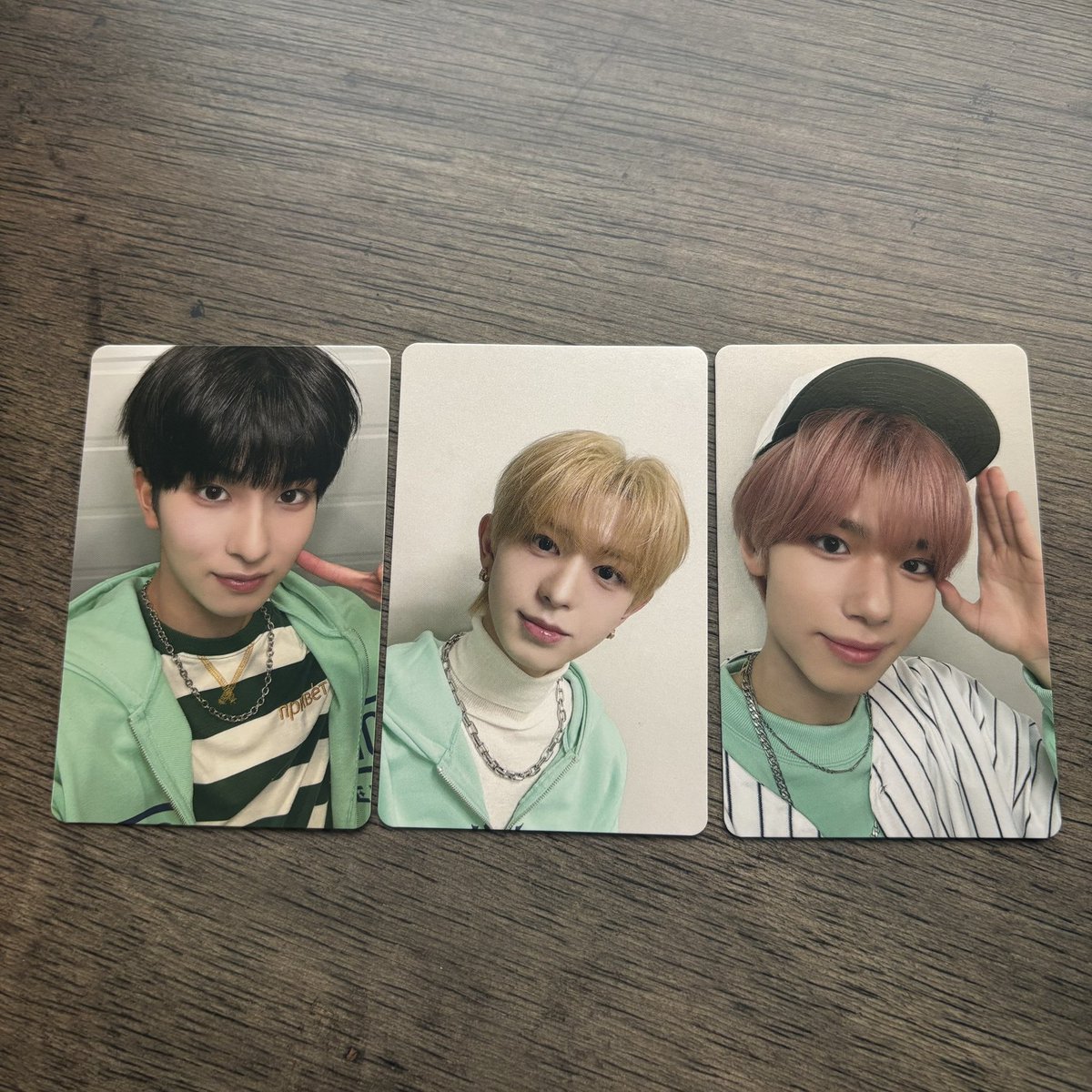 一藤牧二髙塚三茄子 tweet media