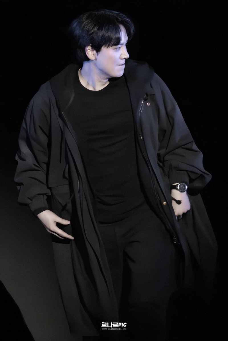 르나르Pic tweet media