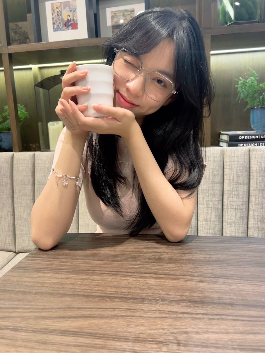 Ayayi Everyday tweet media