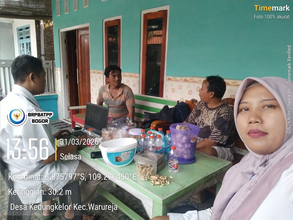 onimaedah's tweet photo. Selasa,31 Maret 2026 Kegiatan pendampingan Program prioritas KP tentang KNMP kepada nelayan KUB Kedungsambi sukses abadi DS Kedungkelor Kec warureja kab Tegal ta 2026. https://t.co/htQpWkFPHw