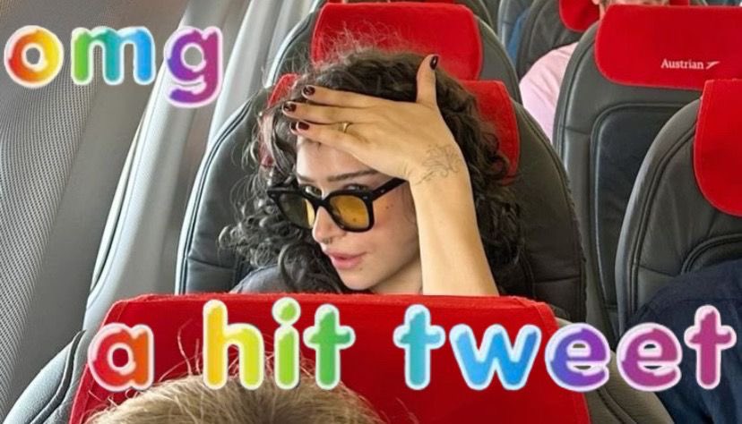 ʙʟᴜʀʀʏ tweet media