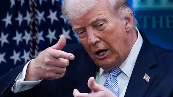 MENAFN's tweet image. 'Golden Age For Middle East': Trump Celebrates Ceasefire, Vows US Support In Hormuz Buildup #'Golden #Middle #East': #Trump #Celebrates #Ceasefire, #Vows #Support #Hormuz #Buildup #USA #Russia #Biden #Ukraine #War #Palestine #Gaza #Israel # dlvr.it/TRwf4R