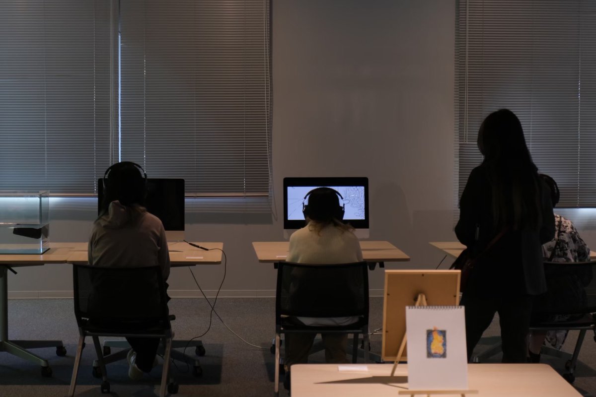 anima_pro's tweet photo. こんにちは🌸

九州大学芸術工学部公認サークルANIMA Productionです。

テーマに沿った映像や静止画、音楽などジャンルにとらわれず作品を持ち寄って定期的に展示会を行っています。

学部・学年関係なく入部可能ですので、興味のある方はDMまでお気軽にどうぞ！

#春から九大 #春から芸工 https://t.co/JDCVz6Xcwa