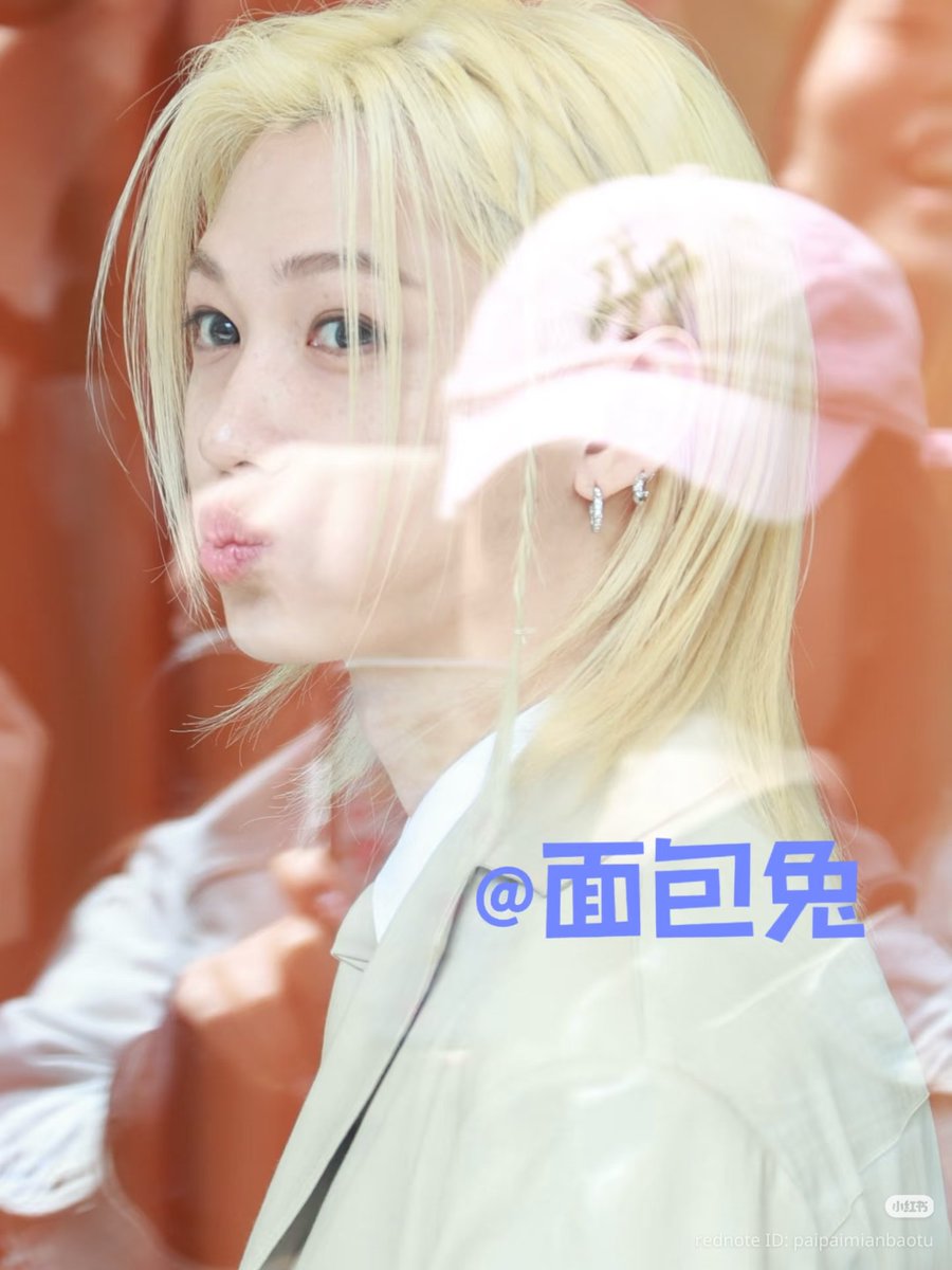 yong.deelixx tweet media