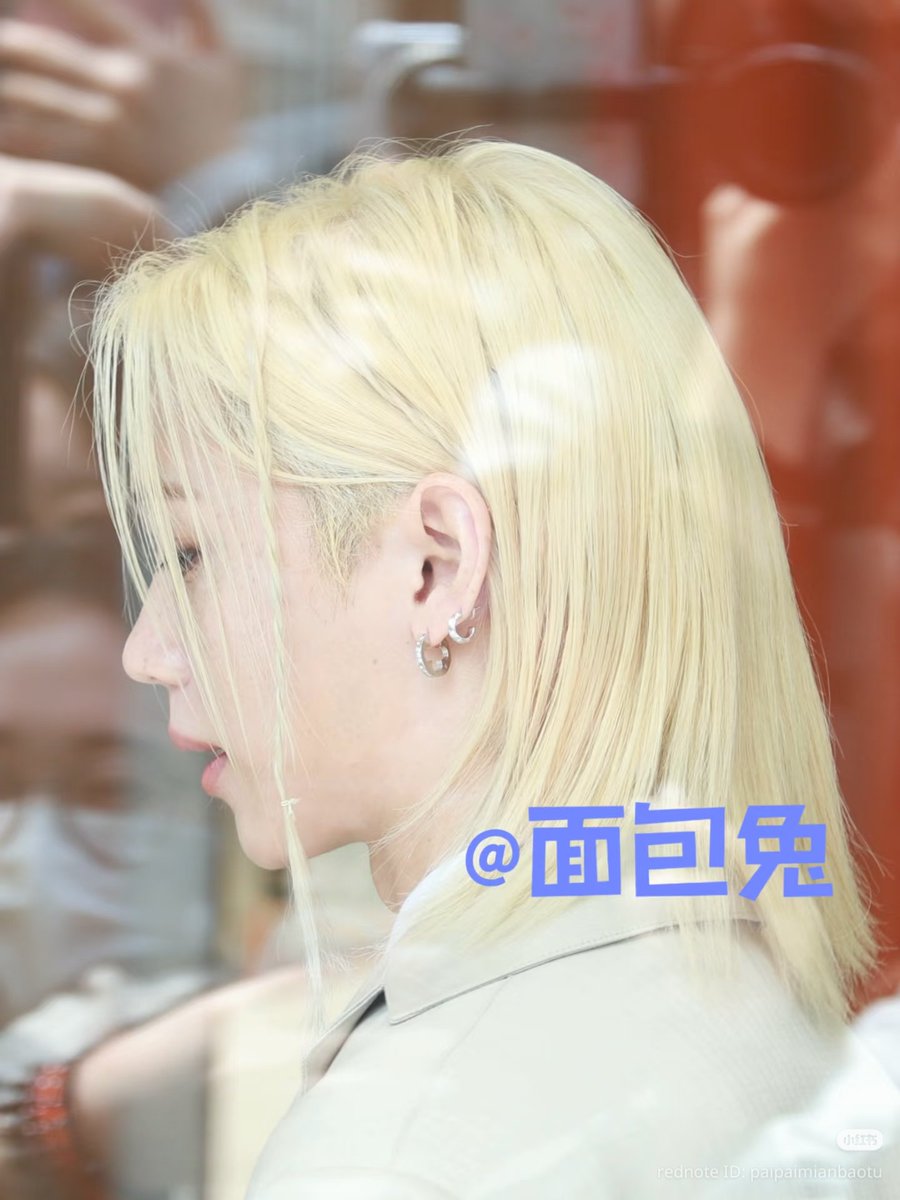 yong.deelixx tweet media