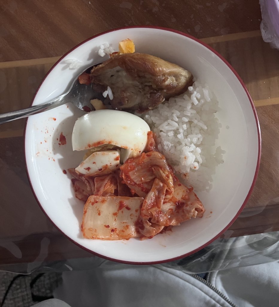 karina ಇ. 0/3 kgs tweet media