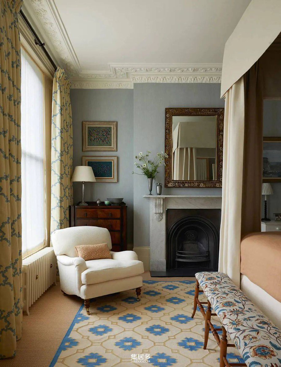 YoungMiss tweet media