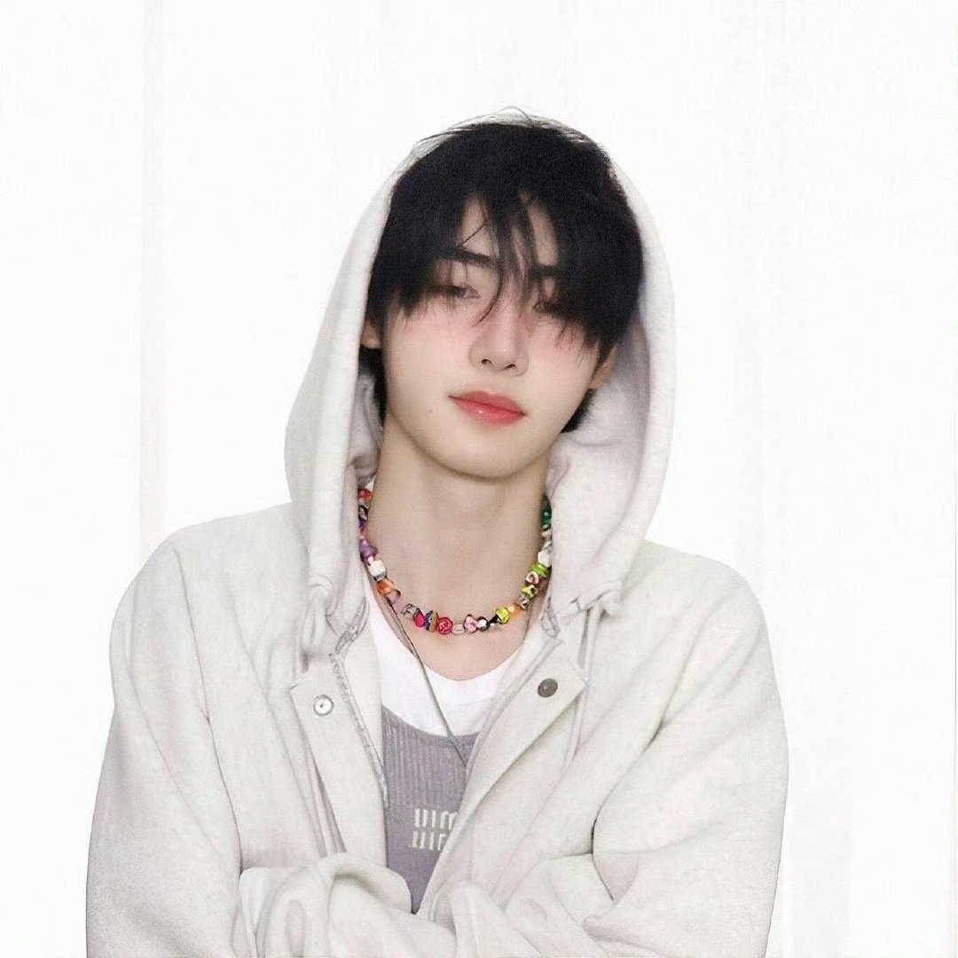 ❄️얼음별 tweet media