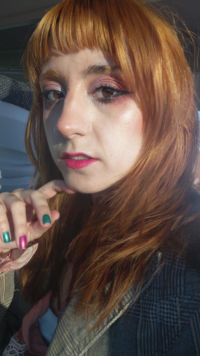 Sire Pétasse Manu tweet media