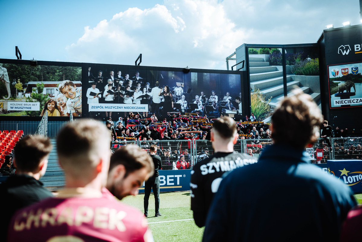 Mieczysław Szprycha tweet media