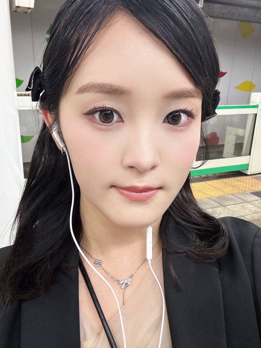 02rinaty's tweet photo. カラコンめっちゃいい𛰙᭜𖫴𖫰𖫱𖫳𖫲𖫲𖫳𖫴𖫰𖫱꛰ ᭜𖫴𖫰𖫱𖫳𖫲𖫲𖫳𖫴𖫰𖫱꛰ಣ♡ https://t.co/b5wOjTHfvl