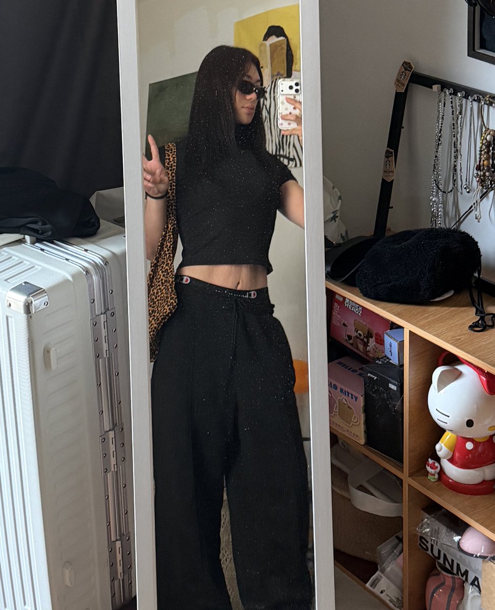 Katrina ♡ tweet media