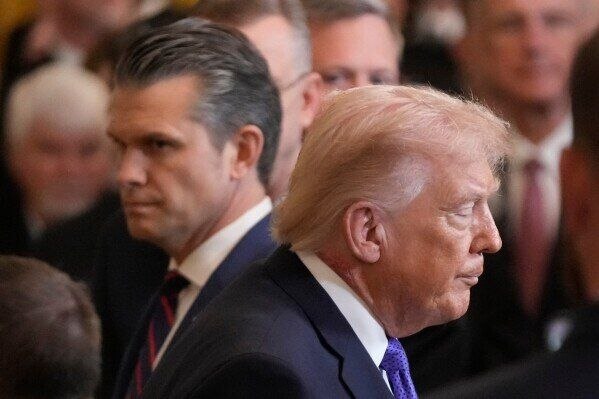 IranNewsJa's tweet image. アメリカ議会民主党によるトランプ弾劾13項目案

民主党の下院議員らは、「重大犯罪および不正行為」を理由とする13項目の弾劾案を提出した。トランプは戦争開始、暗殺、戦争犯罪、国際法違反で告発されている。

＃アメリカ ＃トランプ ＃イラン ＃trump