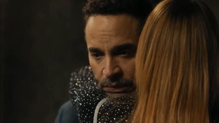sloansavery's tweet photo. this is genuinely insane karadec wiping away morgan’s tears the buzz is astronomical i’m combusting #highpotential https://t.co/bOPcRdIlg6