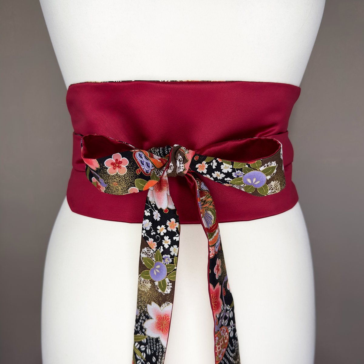 JapanGifts's tweet image. Reversible Japanese Style Obi Belt - japangiftsuk.etsy.com/listing/187651…

#MHHSBD #Handcrafted #earlybiz #handmadehour #CraftBizParty #UKCraftersHour #UKGiftHour #UKGiftAM #UKMakers #etsyfinds #etsygifts #EtsySellers #Etsy #etsyhandmade #Follow #ShopSmallBusiness #etsyshop