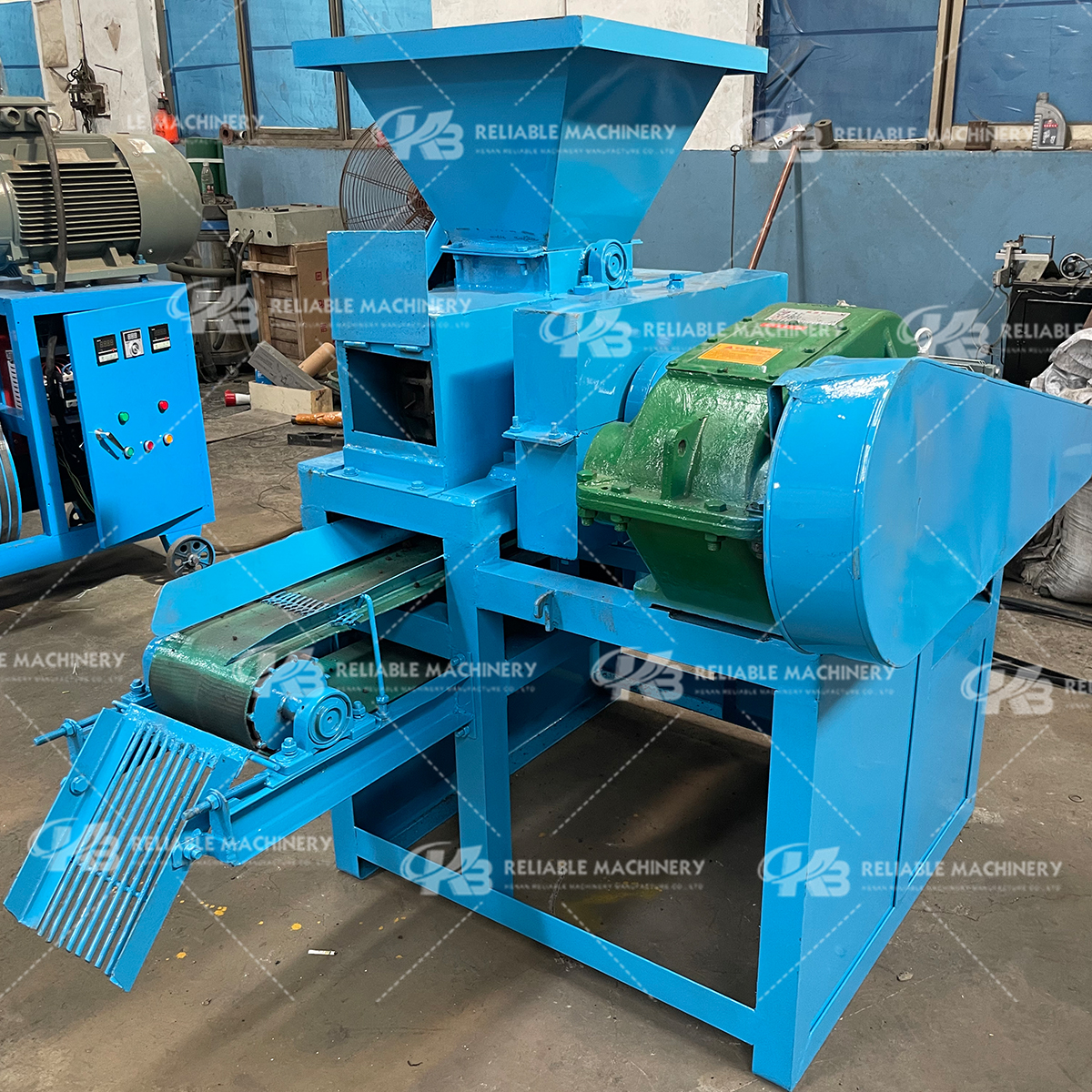 reliable_hl's tweet image. 🔥👍Mainly used to make #BBQ briquettes from #charcoal coal dust by high-pressure screw forcing and vertical mechanical punching pressure
💥👍The charcoal #briquettes can be Hexagon/ Square/ finger/ Shisha or other shape.
👍👏can be customized between 500kg/h and 5t/h/line