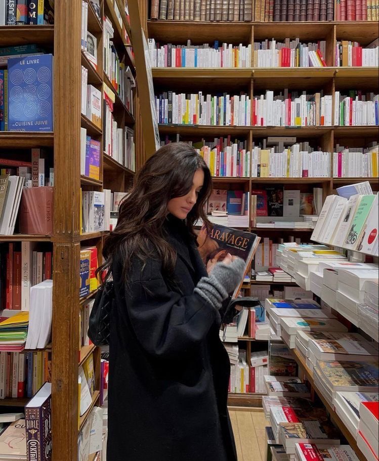 blackbooked📚 tweet media