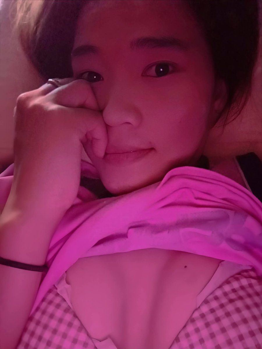 กระถิน tweet media