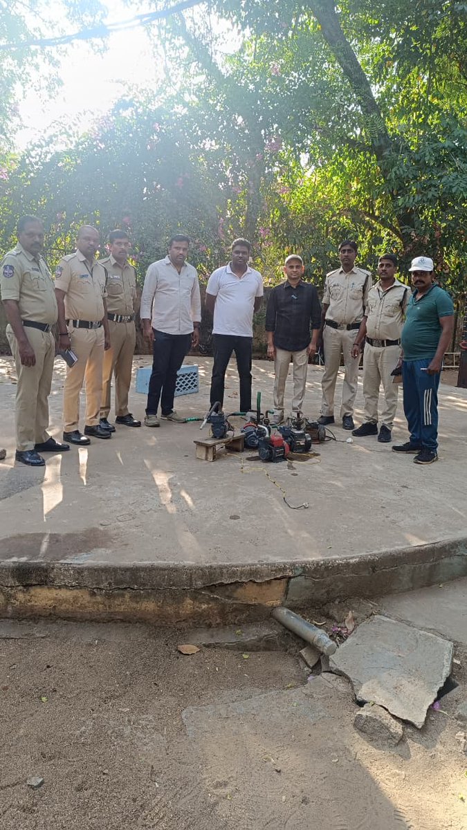 NewsMeter tweet media