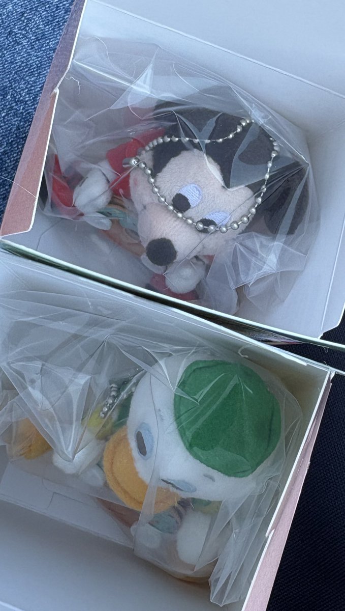 mnk1123_'s tweet photo. ディズニーランド ヴァネパル ぬいぐるみチャーム 交換

【譲】ミッキー、ドナルド

【求】ミニー

袋から未開封の方のみお願いします
本日ランド内手渡しのみ◎ https://t.co/hlHix9SPJO