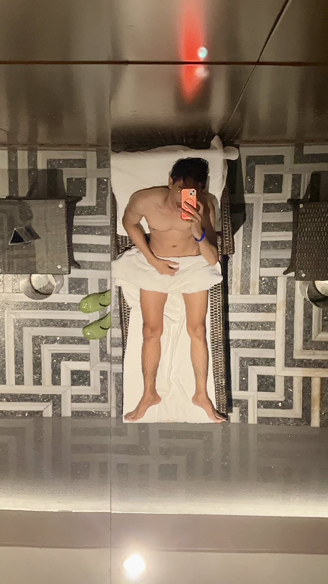 NotStephen6's tweet photo. SPA DAY (merong pinaka magandang facilities na spa na navisit ko here in the PH) #emgrand #spa https://t.co/IPMwFKYTFD