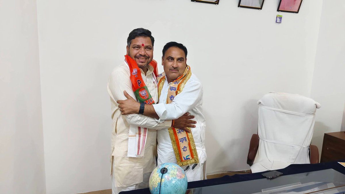 Madan Prajapat tweet media